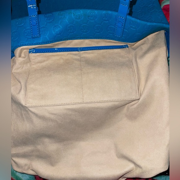 NWT Michael Kors Blue Neoprene (Store Display) Tote Jet Set Signature Monogram - Picture 5 of 10
